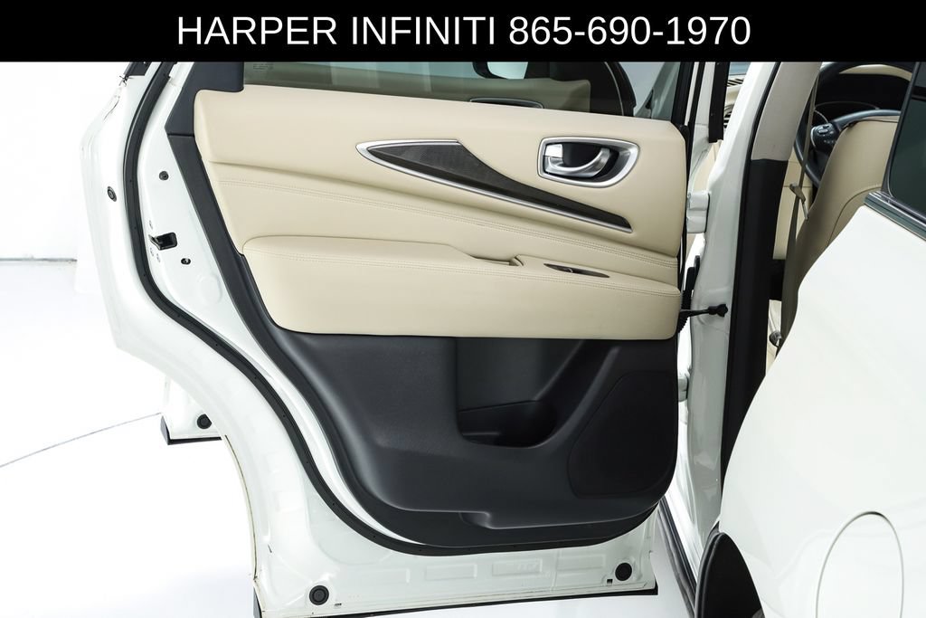 Used 2017 INFINITI QX60 Luxe w/ Premium Plus Package AWD/4WD image 18