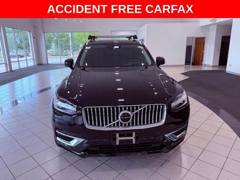 Used 2021 Volvo XC90 T8 Inscription Expression w/ Advanced Package AWD/4WD image 2