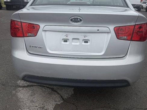 Used 2012 Kia Forte LX FWD image 13