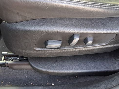 Used 2021 Cadillac XT6 Premium Luxury image 21