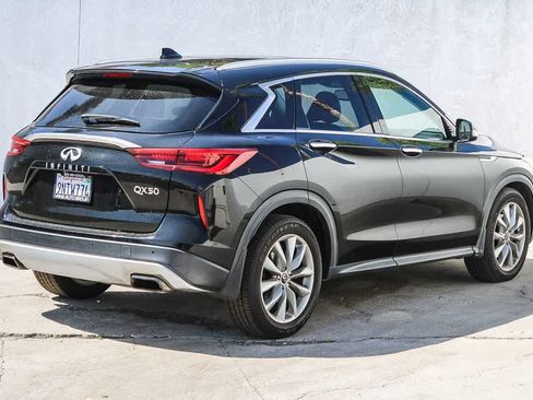 Used 2020 INFINITI QX50 Luxe FWD image 6