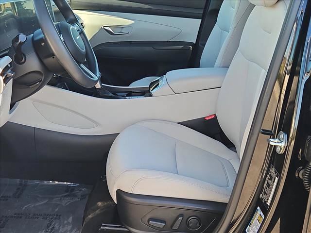 Used 2025 Hyundai Tucson SEL FWD image 15