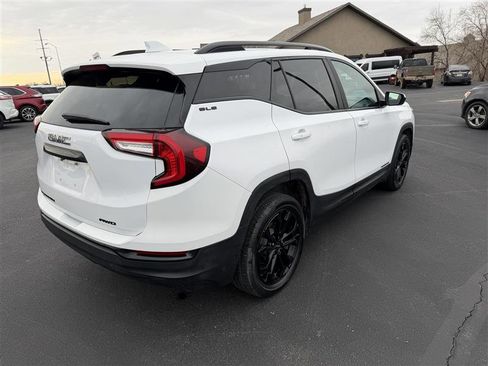 Used 2022 GMC Terrain SLE w/ Driver Convenience Package AWD/4WD image 7