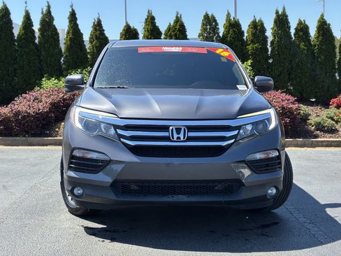 Used 2018 Honda Pilot EX image 5