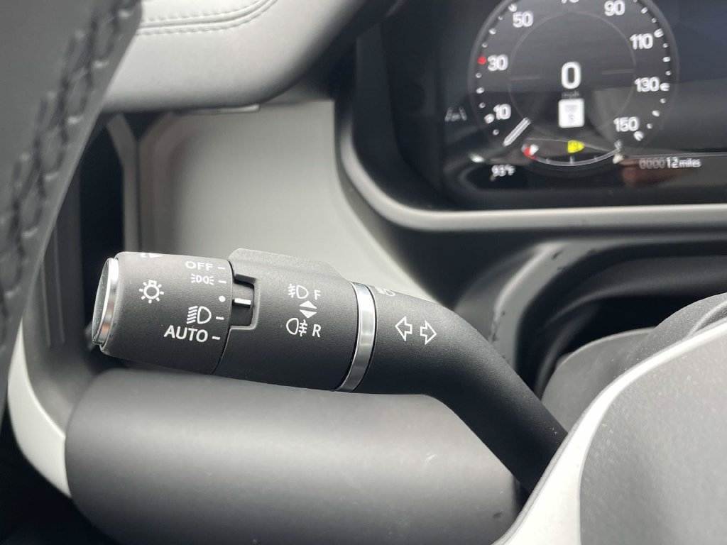 New 2026 Land Rover Defender 110 S AWD/4WD image 36