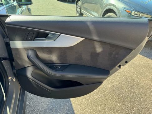 Used 2019 Audi S5 Premium Plus w/ Premium Plus image 23