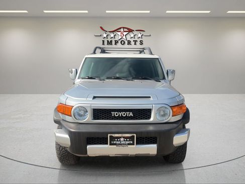 Used 2007 Toyota FJ Cruiser 4WD image 7