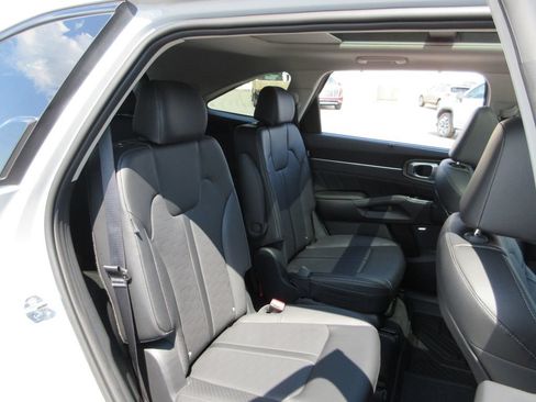 Used 2026 Kia Sorento SX AWD/4WD image 26