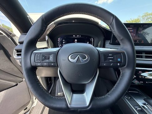 Certified 2025 INFINITI QX60 Autograph w/ Cargo Package AWD/4WD image 11