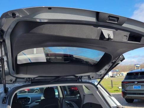 Used 2023 GMC Terrain SLE image 54