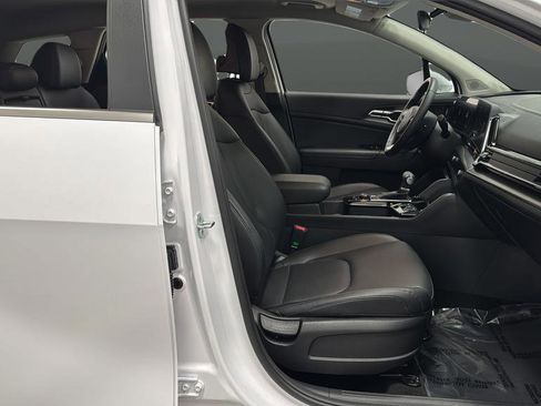 Used 2023 Kia Sportage EX AWD/4WD image 23