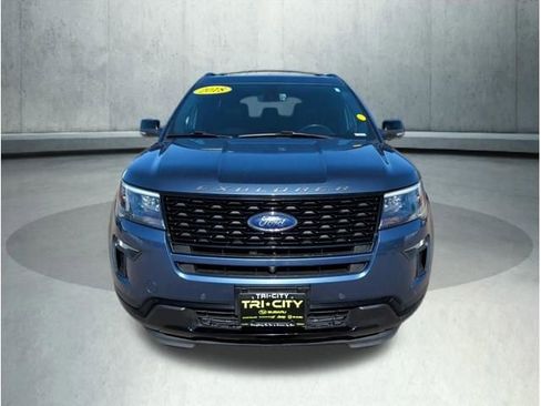 Used 2018 Ford Explorer Sport w/ Equipment Group 401A AWD/4WD image 11