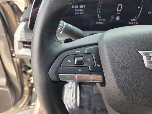 Used 2025 Cadillac XT4 Premium Luxury FWD image 31