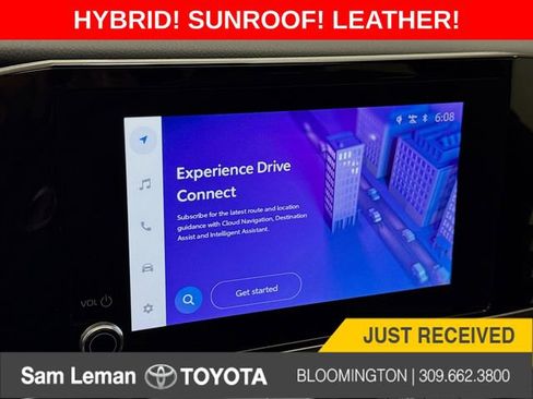 Used 2025 Toyota Camry SE image 13