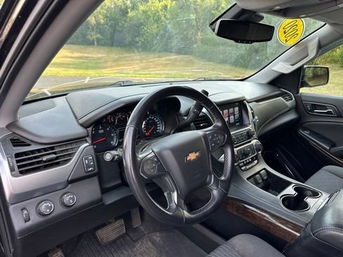 Used 2020 Chevrolet Tahoe LS w/ Enhanced Driver Alert Package AWD/4WD image 5