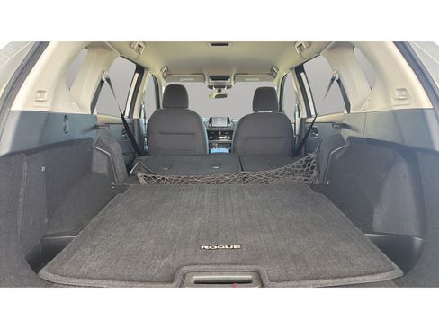 Certified 2021 Nissan Rogue SV AWD/4WD image 17