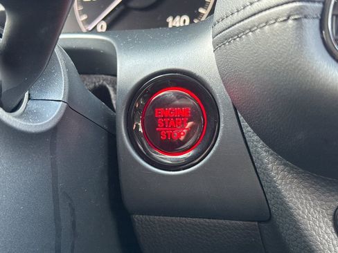 Certified 2026 Honda HR-V LX image 21