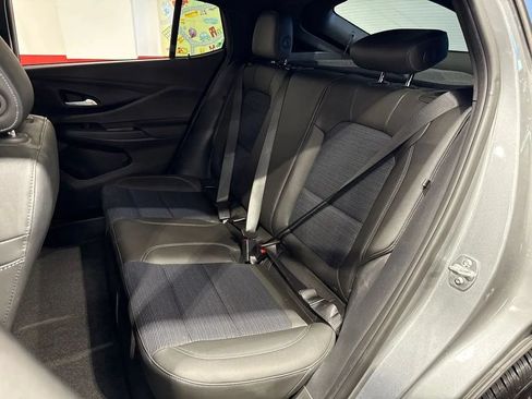 Used 2025 Buick Envista Preferred FWD image 53