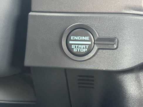 New 2025 Ford Bronco Base w/ Sasquatch Package image 23