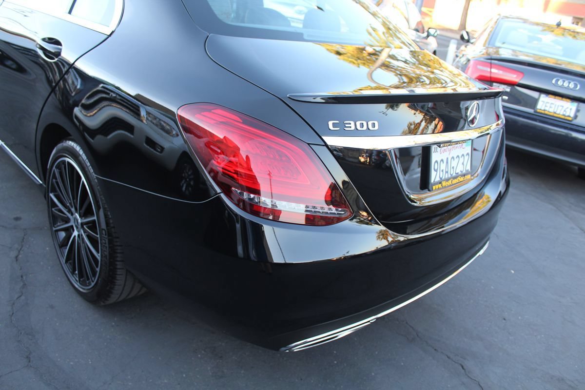 Used 2019 Mercedes-Benz C 300 Sedan image 16