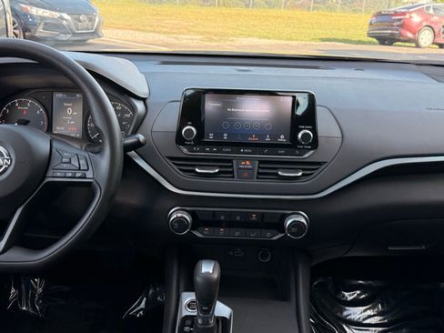 Used 2023 Nissan Altima 2.5 S image 24