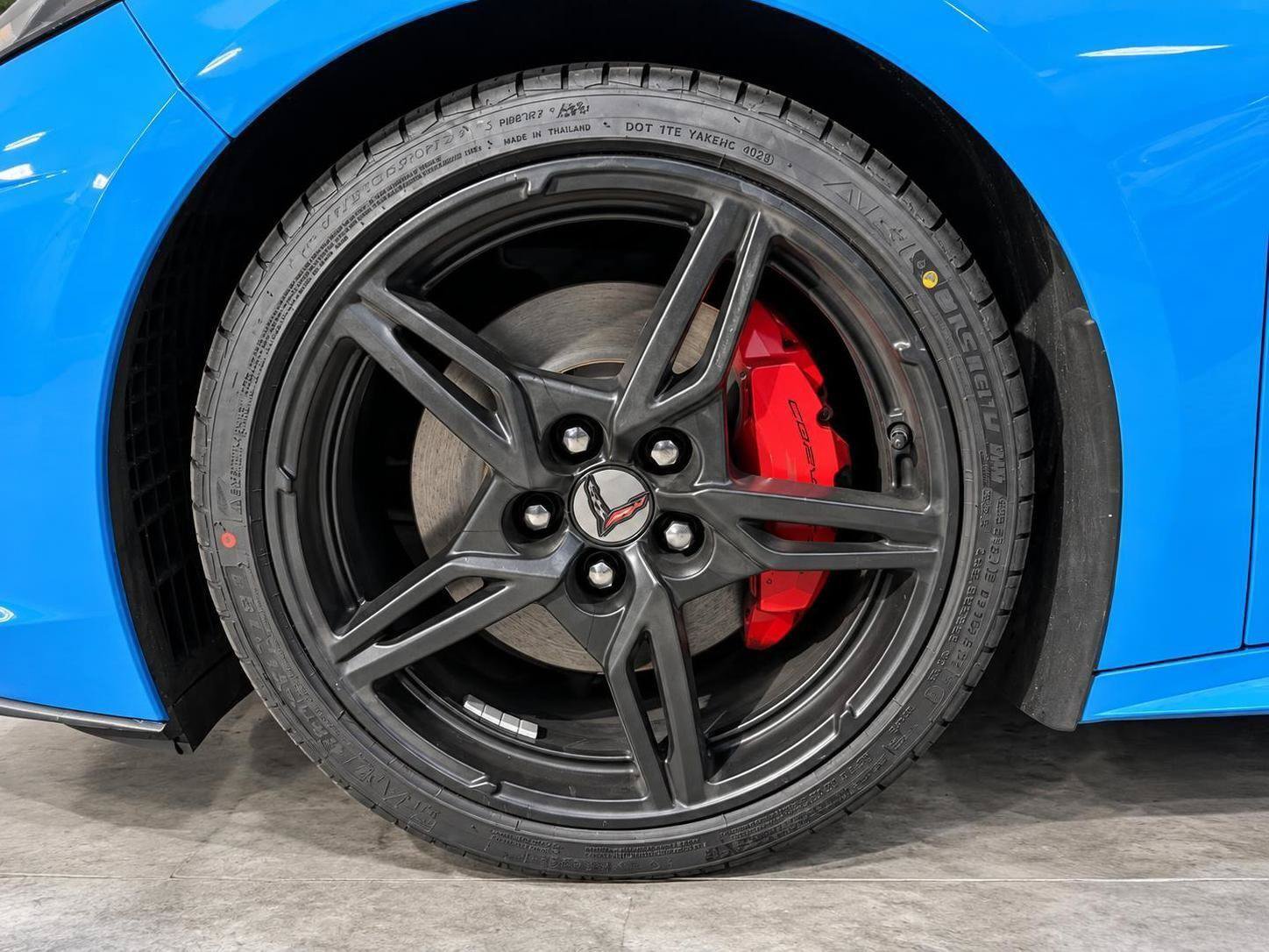 Used 2020 Chevrolet Corvette Stingray Preferred Cpe w/ 2LT Preferred Equipment Group RWD image 23