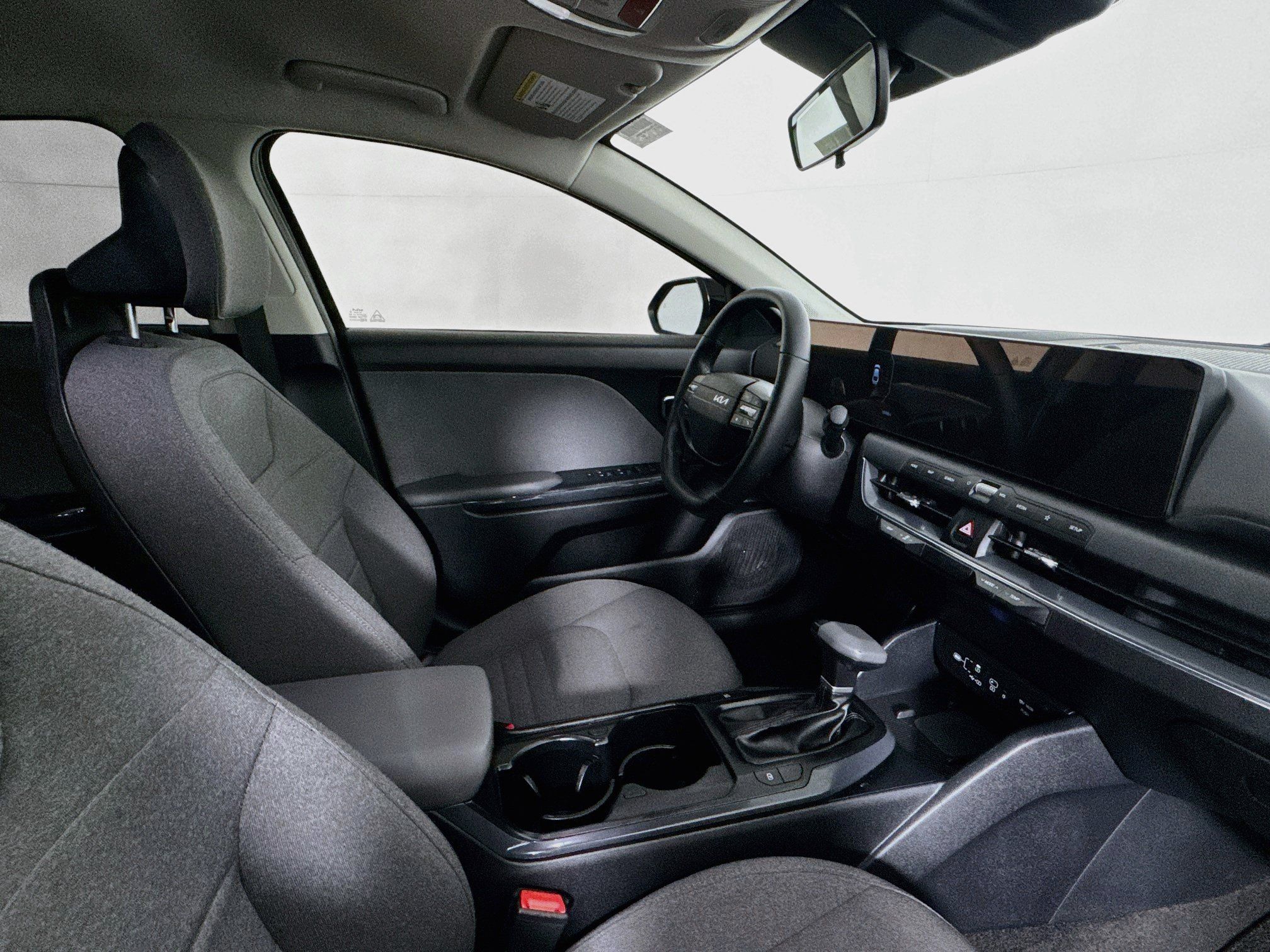Used 2025 Kia K4 EX FWD image 27