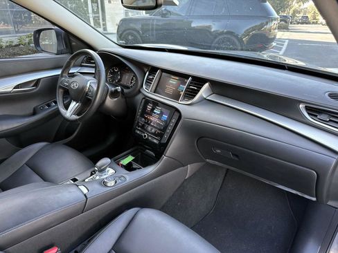 Used 2021 INFINITI QX50 Luxe image 15