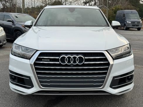 Used 2017 Audi Q7 3.0T Prestige image 2