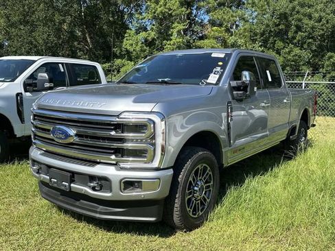 Certified 2024 Ford F250 Limited w/ FX4 Off-Road Package AWD/4WD image 4