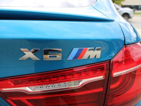 Used 2018 BMW X6 M image 33