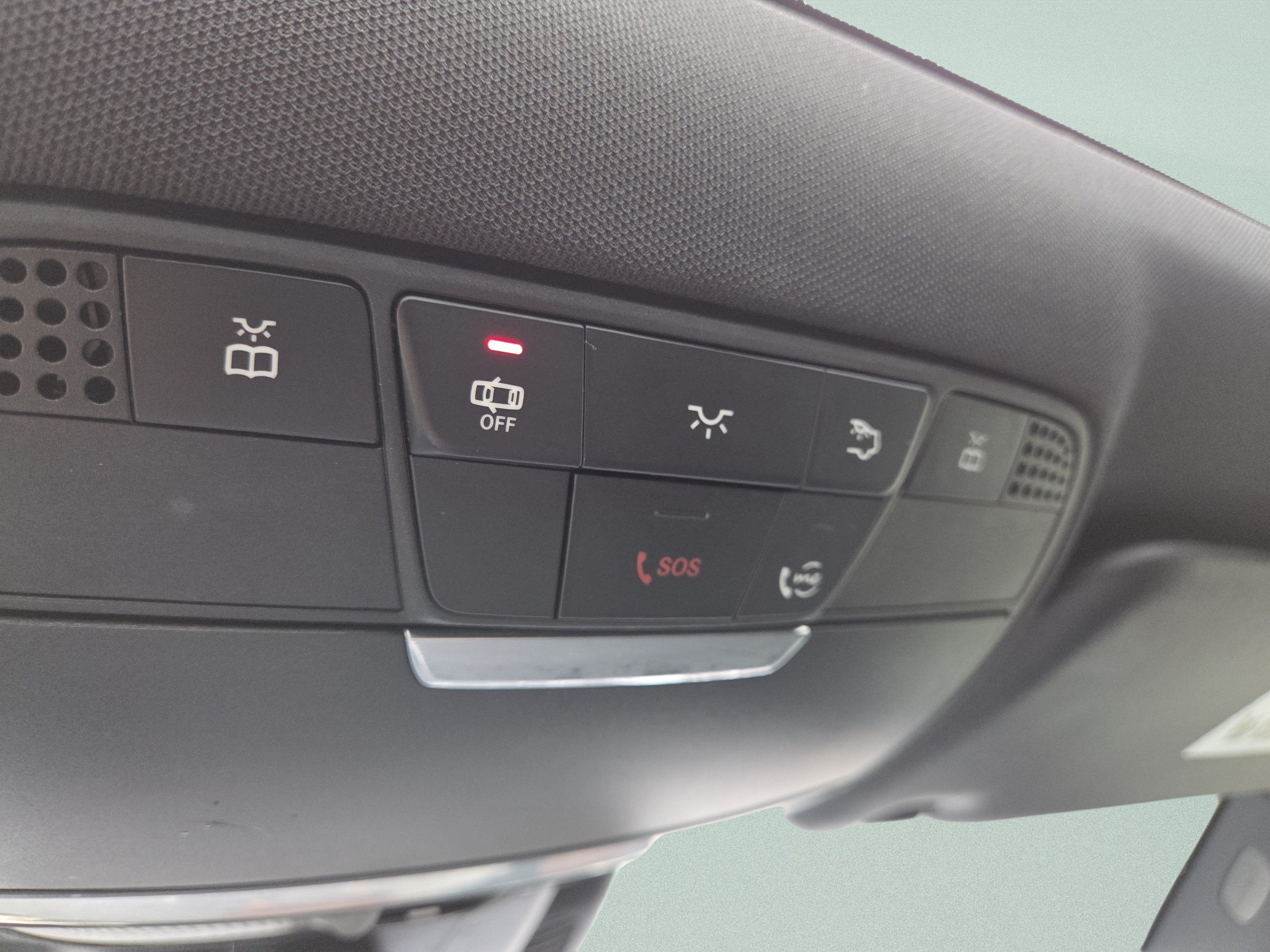Used 2019 Mercedes-Benz E 300 4MATIC image 19