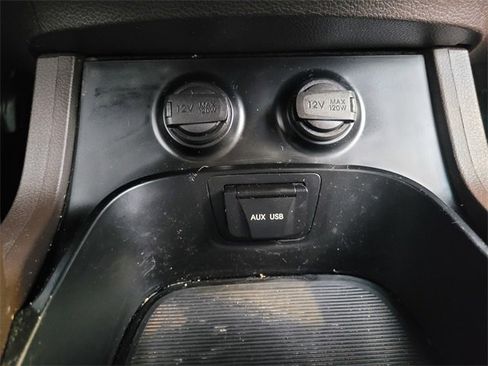 Used 2016 Hyundai Santa Fe Sport image 24