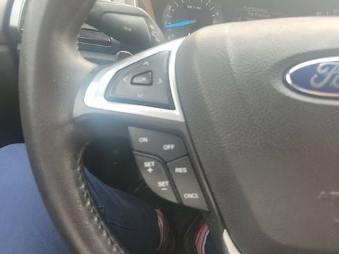 Used 2016 Ford Fusion SE w/ Equipment Group 201A AWD/4WD image 15