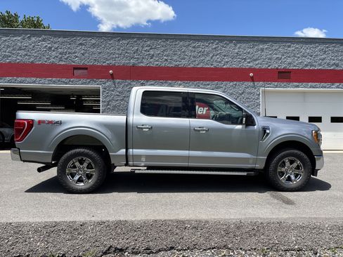 Used 2021 Ford F150 XLT w/ Equipment Group 301A Mid AWD/4WD image 2