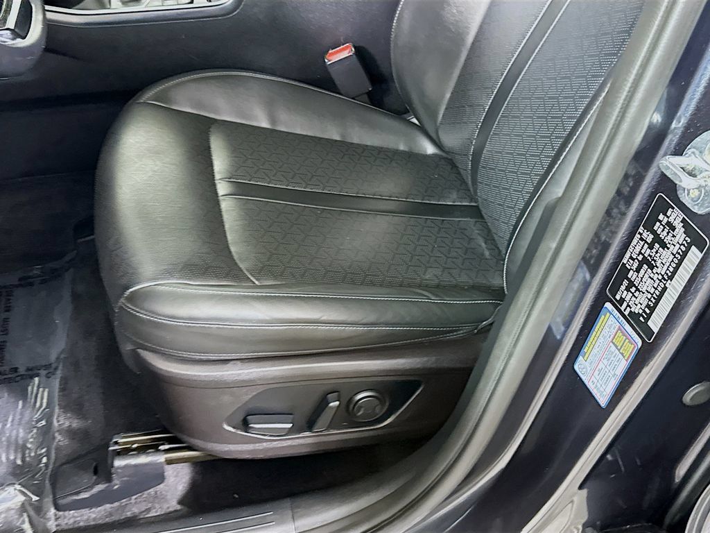 Used 2021 Kia Sorento EX w/ Panoramic Sunroof Package AWD/4WD image 24