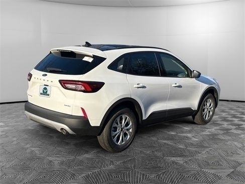 New 2026 Ford Escape Active w/ Cold Weather Package image 5