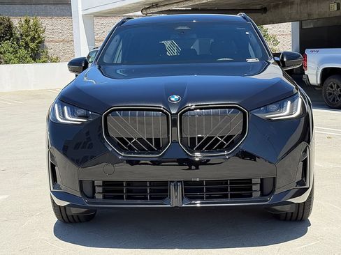 New 2026 BMW X3 xDrive30i w/ M Sport Package AWD/4WD image 2
