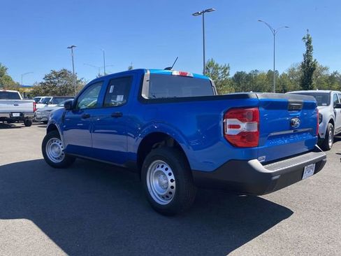 New 2025 Ford Maverick XL image 5