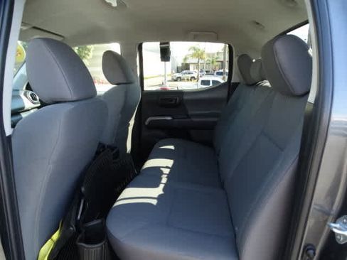 Certified 2023 Toyota Tacoma SR5 image 34