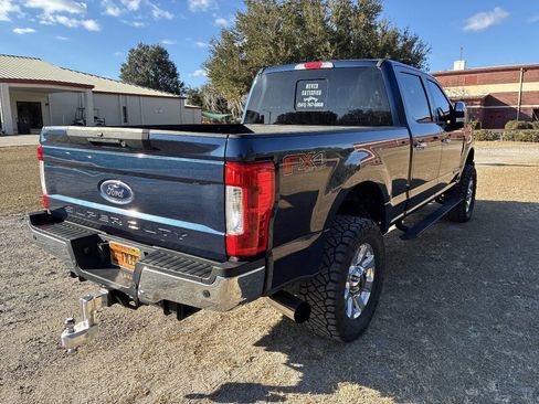 Used 2019 Ford F250 Lariat w/ Lariat Ultimate Package image 6