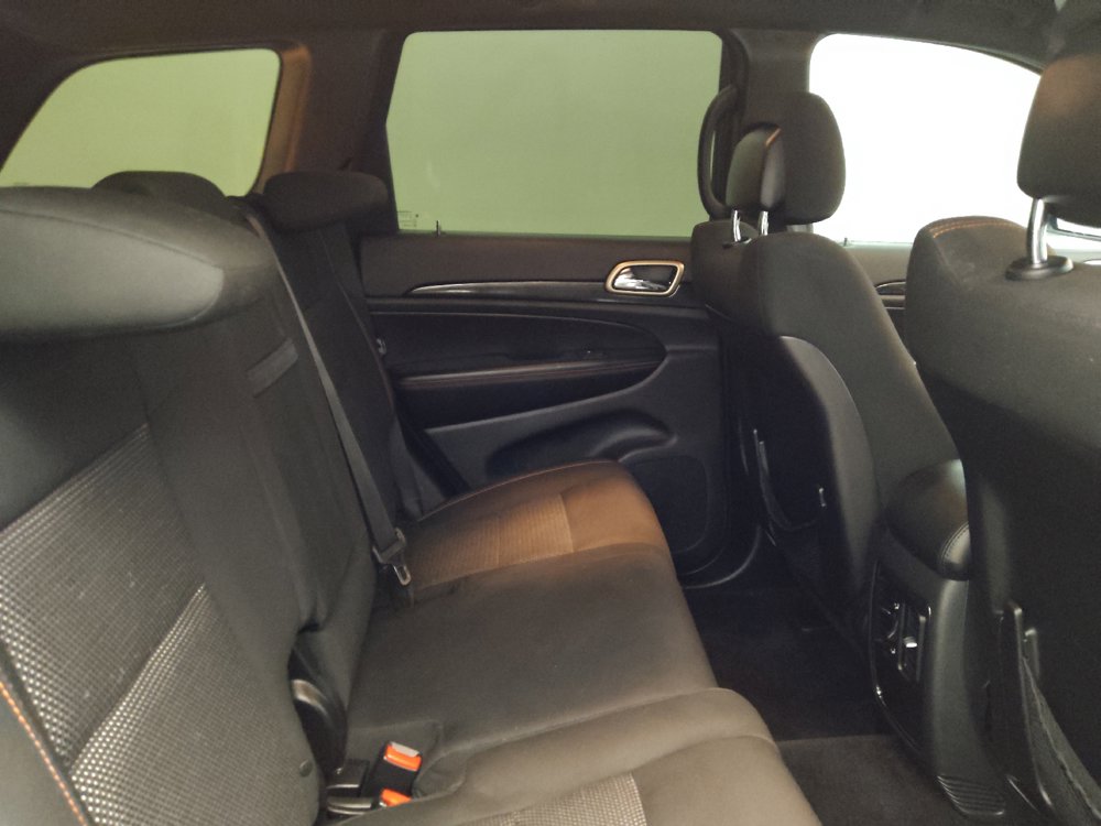 Used 2016 Jeep Grand Cherokee Laredo 75th Anniversary RWD image 19