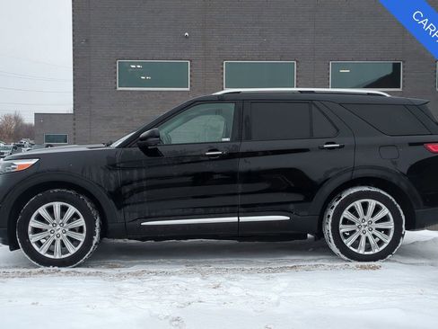 Used 2021 Ford Explorer Limited w/ Equipment Group 301A image 2