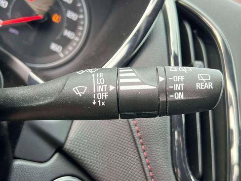 Used 2022 Chevrolet Equinox RS w/ LPO, Floor Liner Package AWD/4WD image 23