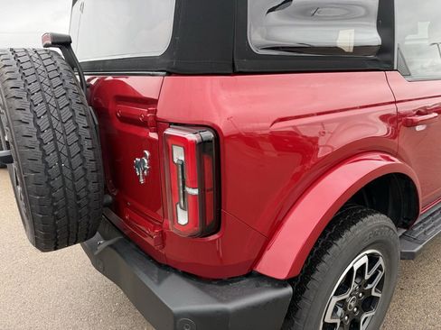 Used 2021 Ford Bronco Outer Banks image 30