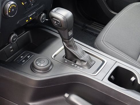 Used 2019 Ford Ranger XL w/ Equipment Group 101A Mid image 18