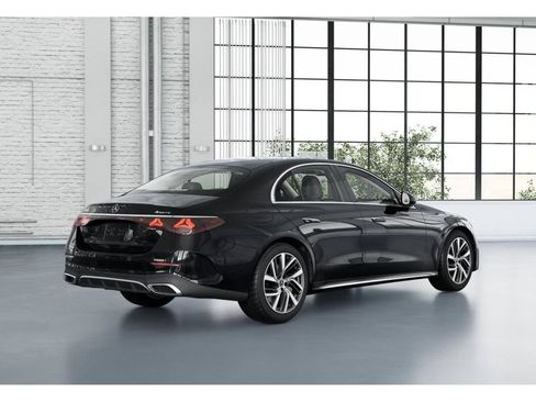 New 2027 Mercedes-Benz E 450 4MATIC Sedan image 21