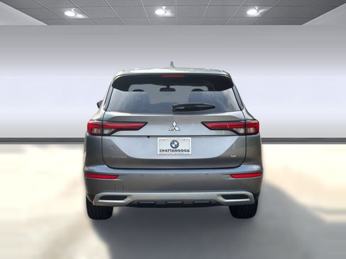 Used 2022 Mitsubishi Outlander SE FWD image 10