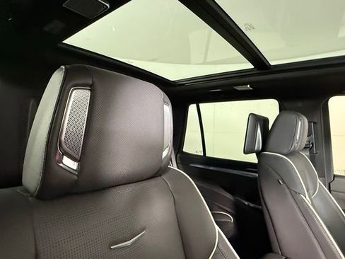 Certified 2025 Cadillac Escalade Sport w/ Touring Package image 34