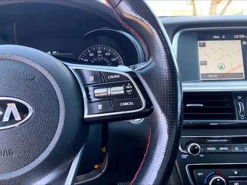Used 2019 Kia Optima SX FWD image 25